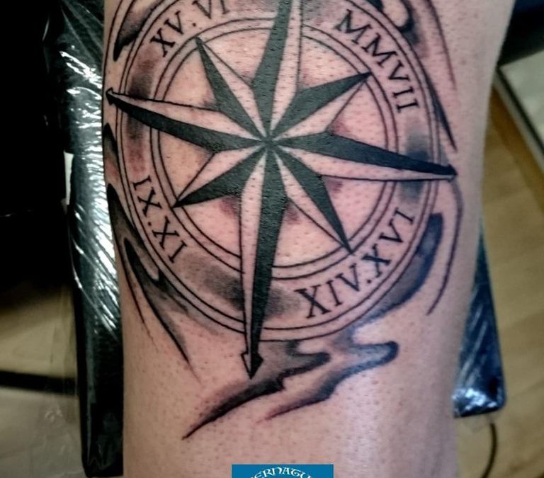 Kompas compass tattoo shading