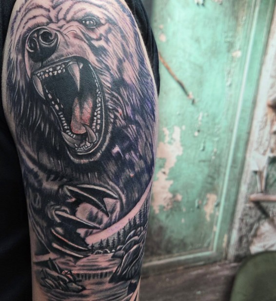 Amor Vincit Omnia tattoo